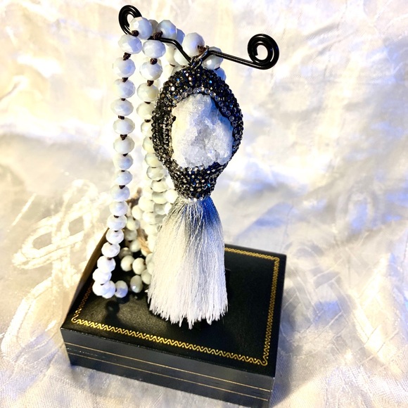 Druzy Necklace & Crystals - Picture 4 of 6